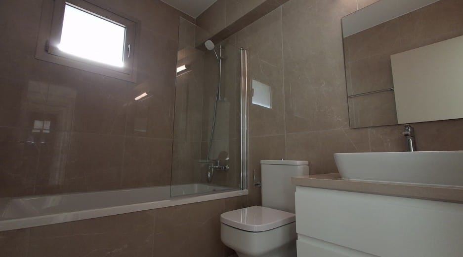 Family bathroom in a Central Paphos apartment