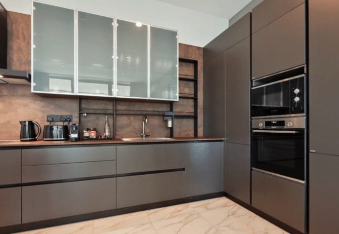 Modern fitted kitchen in a 3-bedroom Limassol apartment